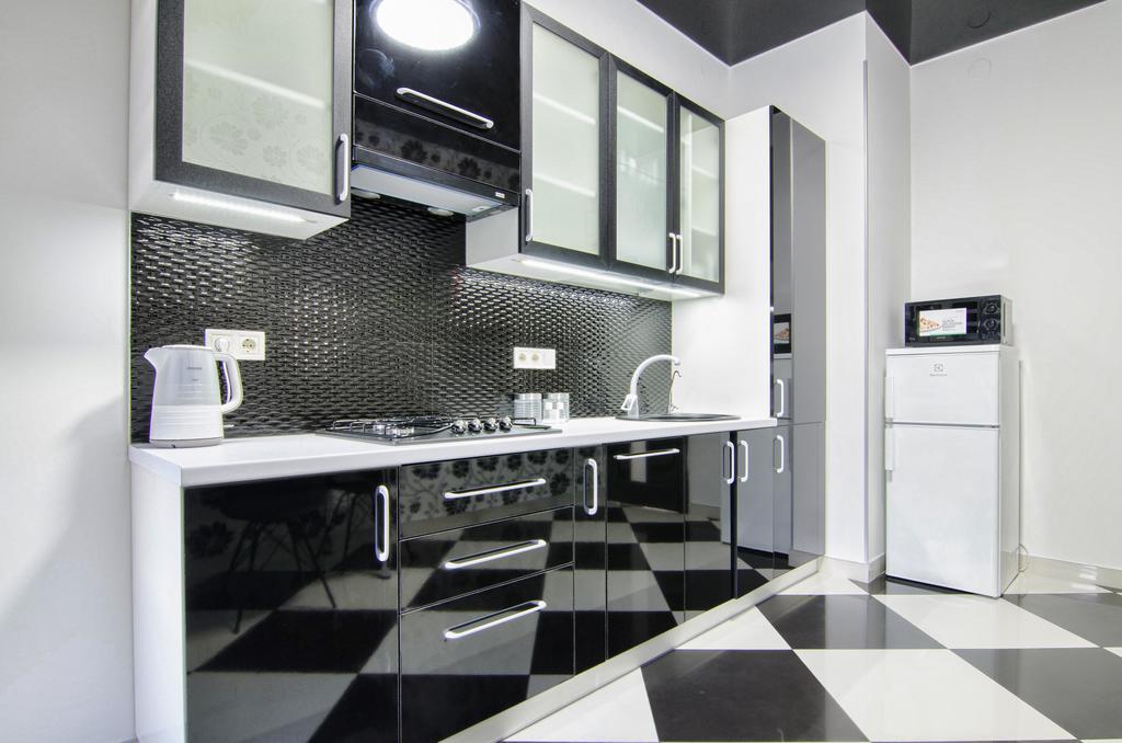 Apartments Alfa Tsekhova 1 Львов Экстерьер фото