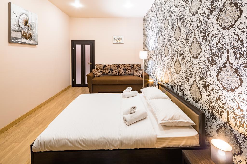 Apartments Alfa Tsekhova 1 Львов Экстерьер фото