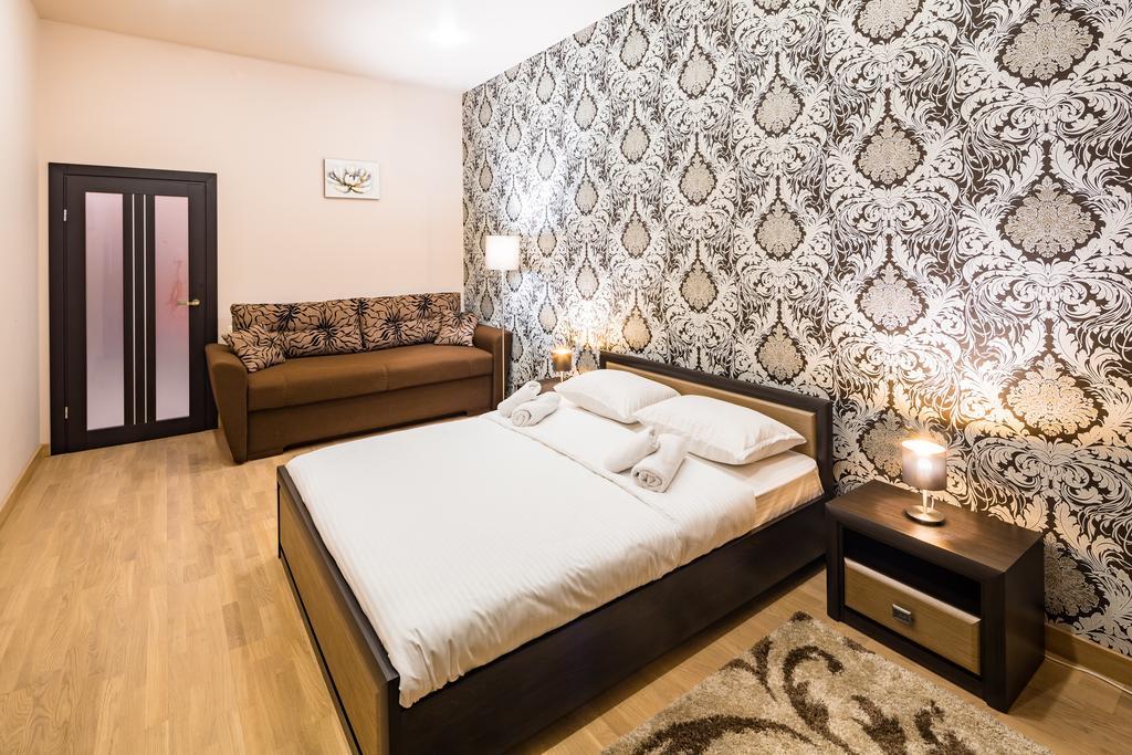 Apartments Alfa Tsekhova 1 Львов Экстерьер фото