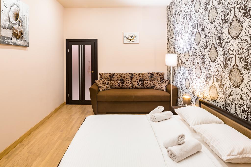Apartments Alfa Tsekhova 1 Львов Экстерьер фото